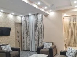 Tsereteli Sweet Home12