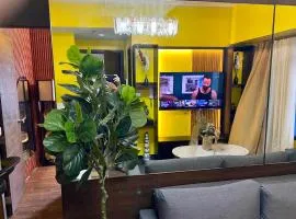 Laugh and Lounge 2 Bedroom Luxury Condo Air residence Makati