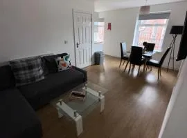 Riverside Relax 1 bedroom near Airport and City Centre PL