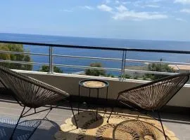 BASTIA Appartement face a la mer à 100 m