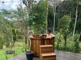 Cabana com Ofurô e Cinema a 6km do Centro