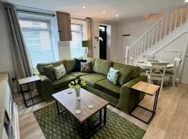 KILEX House - Contractors Long stay 3 bed Bike store
