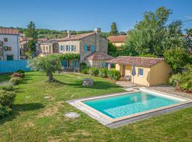 Pool Villa Lavanda, hotel in Šmarje