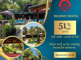 Heliport Hostel, hotel in Hoi An