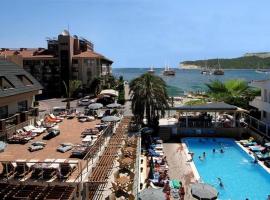 Ambassador Hotel & Spa- All Inclusive, hótel í Antalya