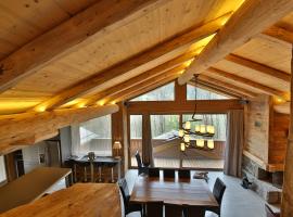 Savoielac - La Clusaz- Piscine intérieure : Chalet Viking, hôtel à La Clusaz