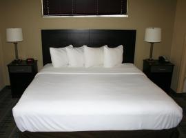 MainStay Suites Jacksonville near Camp Lejeune, hotelli kohteessa Jacksonville lähellä lentokenttää Albert J. Ellisin lentokenttä - OAJ 