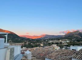 Casa de Sueños - village house, hotel v destinaci Finestrat