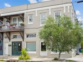 Stunning 2BD luxury apt perfect NOLA location