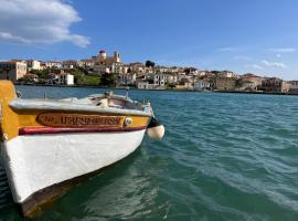 Galaxidi Authentic Rooftop House, hotel u gradu Galaksidion