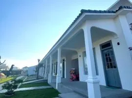 Sea Breeze Homestay - Phước Hải