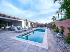 Tooker Desert Oasis Polo Club, cottage in Indio