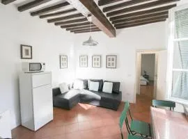 Beautiful Center Apartment - posto auto privato prenotabile