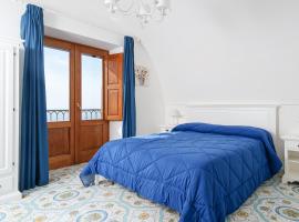 Villa Prota, bed and breakfast v destinaci Vico Equense