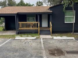 City First Story Apartments & Cottage, hotel in Fort Lauderdale