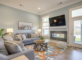 Screened Porch, Outdoor Shower Millville Villa