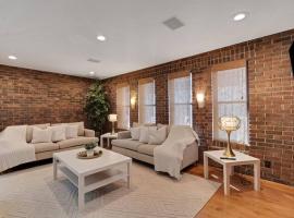 Beltline Beauty*Mins to Benz Stadium, Game Room*, holiday home in Atlanta