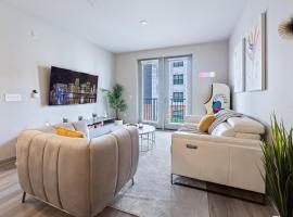 Tropicana Field 2 Bed In DWTWN With Free Parking, hotel in St. Petersburg