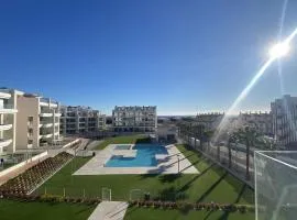 Magnifico Apartamento con Preciosas Vistas !!!