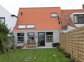 Huisje Zeertevree, casa o chalet en Nieuwvliet