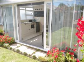 Tranquil Garden Studio, apartamento en Tauranga