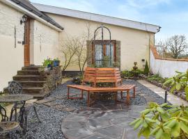 The Bothy, hotel with parking in Whitland