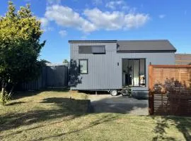 Brand new Tiny house with private outdoor area