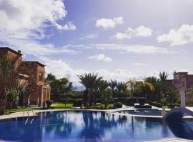 Villa nova Marrakech, feriebolig i Srarhna