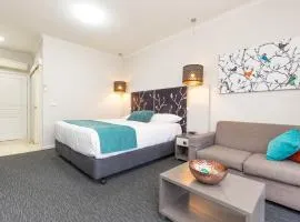 Comfort Inn Deakin Palms
