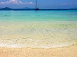 Kradan Beach Resort
