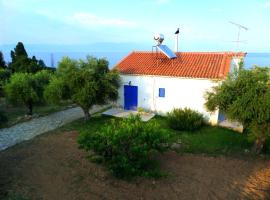 Tentes Holiday Homes, beach rental in Vounaria