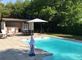 Xibouette, hotel en Lesgor