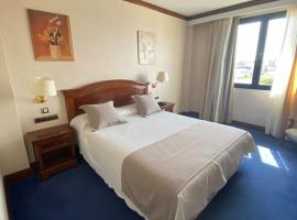 Hotel Villa De Almazan