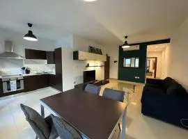 2 bedroom apartment found in a great location