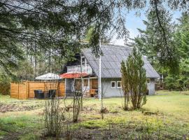 Pet Friendly Home In Saltum With House A Panoramic View, feriehus i Saltum