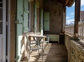 Wine-grower's House At Pras-burgundy, ξενοδοχείο που δέχεται κατοικίδια σε Genouilly