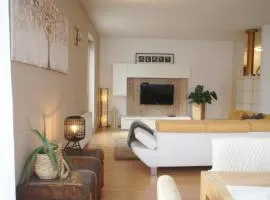 Apartment 66 - stylisches Apartment mit Balkon & Toplage in Brixen