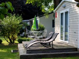 Camping touristique de Gien, hotel v destinaci Poilly-lez-Gien