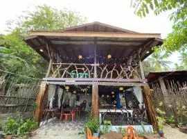 Perlizas HomeStay NO FREE BREAKFAST INCLUDED