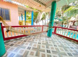 Sagar Ratna Beach Resort Ladghar, hótel í Dāpoli