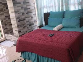 comfort zone guest house, hotel in Zeerust