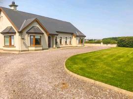 An Ghlaise Bheag, cottage in Kilmore