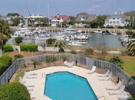The Moorings Condo - Wild Dunes Resort - Isle of Palms Marina, spa hotel in Isle of Palms