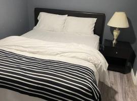 Cozy get-away suite, hotel in Regina