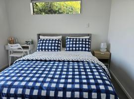 Hillcrest Home, homestay in Hamilton