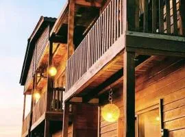 Ecoco Holbox - EcoChic - Cabañas de Madera - Holbox Retreat