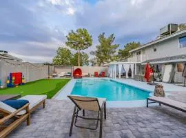 Family Fun House with FREE Heated Pool & Hot Tub & Game Room & Mini Golf in Chandler
