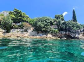 Seaside holiday house Podaca, Makarska - 22964, hotel em Podaca