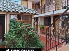 Hostal Rincón Del Turista, hotelli kohteessa Otavalo