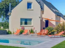 Lovely Home In Pordic